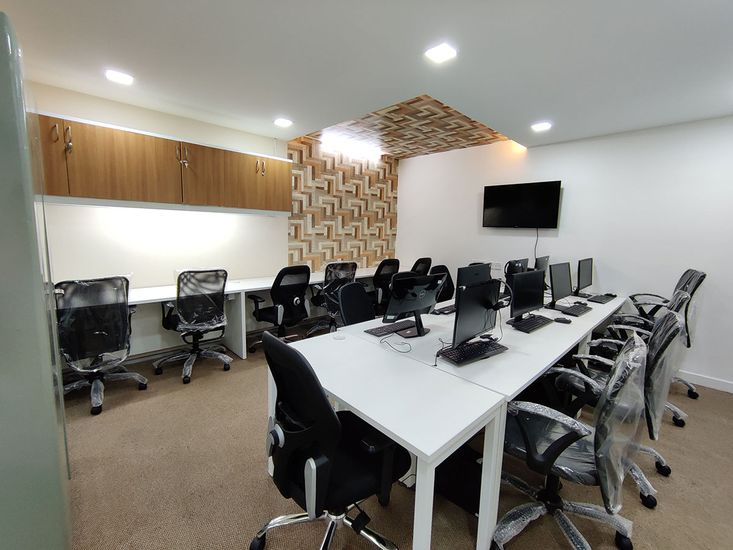 Community Coworks Solitaire Corporate Park